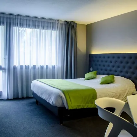 Hotel The Originals City, Les Caps, Saint-brieuc Est