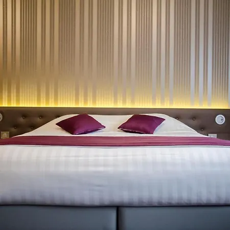 Hotel The Originals City, Les Caps, Saint-brieuc Est Lamballe